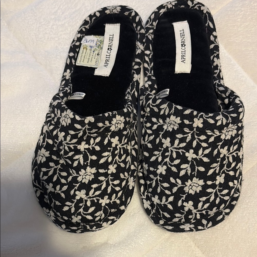 April Cornell Black and White Cozy Slippers
